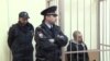В Петербурге напали на гражданина Узбекистана. Полиция считает, что это было сделано из расовой ненависти